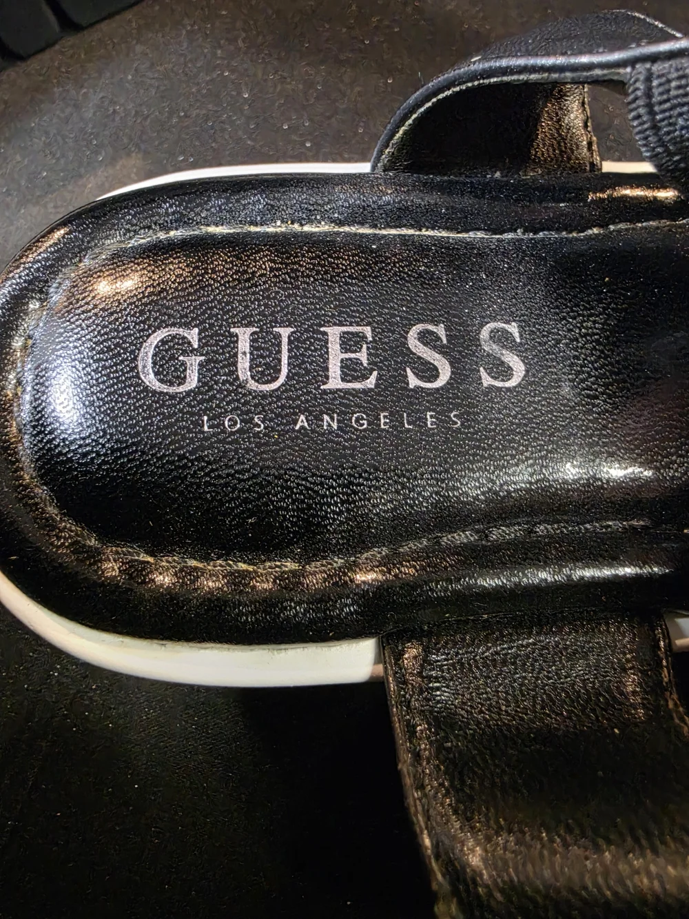 Guess Los Angeles Women's Black Platform Sandals Size 8M Hook & Loop Sandal